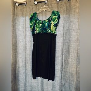 Cap Sleeve Floral Green and Black Dress from Dress Barn. Women's Size 12